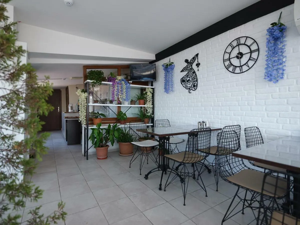 Oban Suites Istanbul 2*,