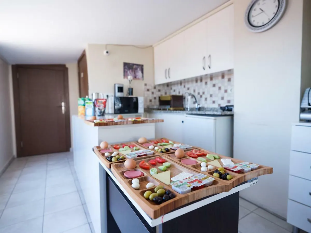 Oban Suites Istanbul 2*,